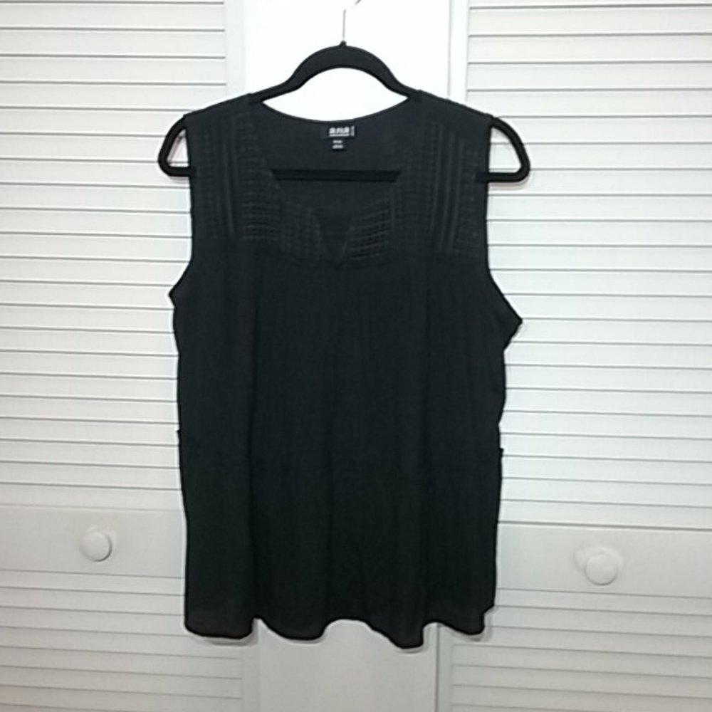 🔷️*Embellished Baby Doll Top NWOT